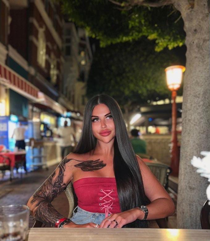 Güneşli Escort Bayan Gurp Seks